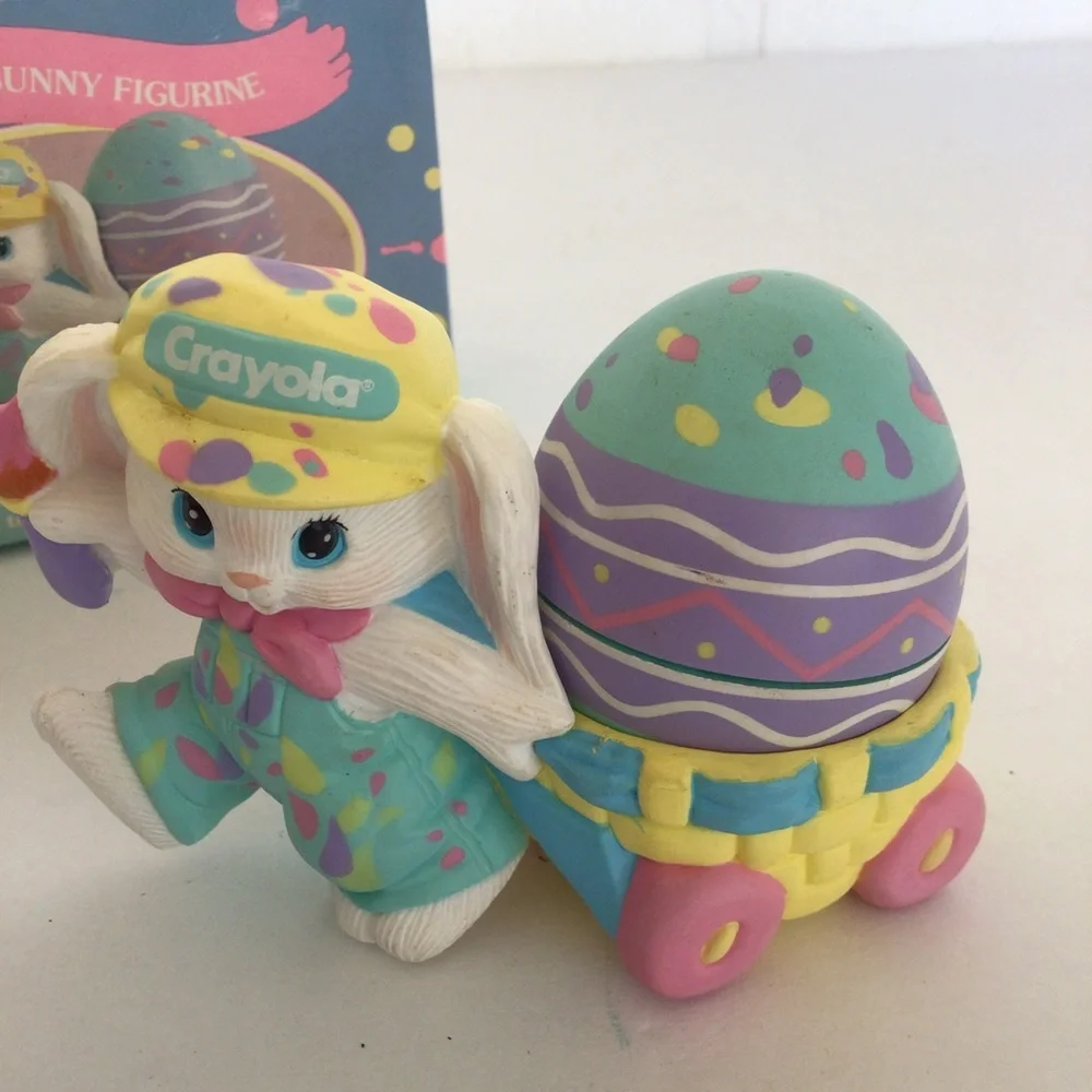 HALLMARK CRAYOLA 1990 BUNNY WITH EASTER EGG